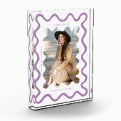 Quirky Lila Wavy Line Graduate Keepake Fotoblock (Links)