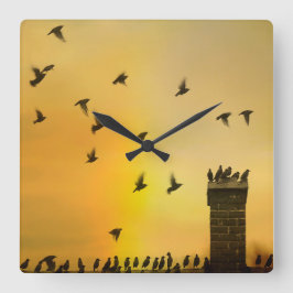 Quirky Little Birds Quadratische Wanduhr