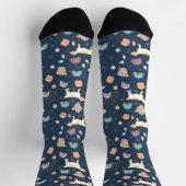 Quirky Niedlich Hund und Regenbogenmuster Blau Socken (Oben)