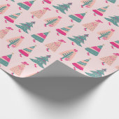 Quirky Pink Girly Christmas Trees Geschenkpapier (Ecke)
