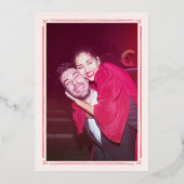 Quirky Retro Love Struck Hand Drawn Cupid Wedding Folieneinladung (Rückseite)