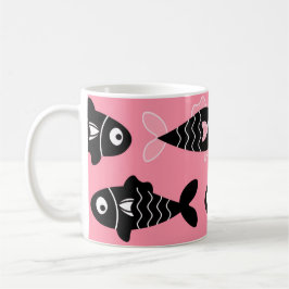 Quirky Schwarzer Fisch Muster mit rosa Kaffeetasse