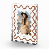 Quirky Terracotta Wavy Line Graduate Keepake Fotoblock (Rechts)