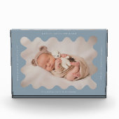 Quirky Wavy Blue Frame Newborn Keepake Fotoblock (Vorderseite)