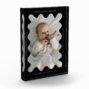 Quirky Wavy Frame Newborn Keepake Black Fotoblock