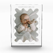 Quirky Wavy Frame Newborn Keepake White Fotoblock (Vorderseite)
