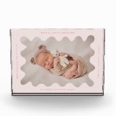 Quirky Wavy Pink Frame Newborn Keepake Fotoblock (Vorderseite)