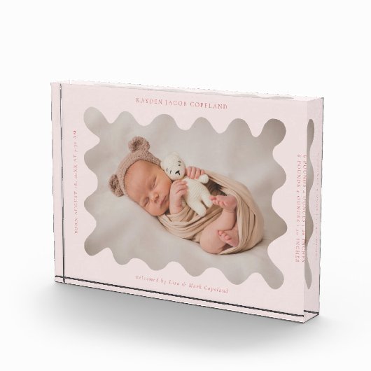 Quirky Wavy Pink Frame Newborn Keepake Fotoblock (Rechts)