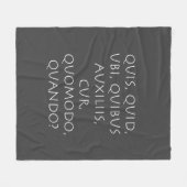 Quis Quid Ubi Quibus Auxiliis Cur Quomodo Quando Fleecedecke (Vorderseite (Horizontal))