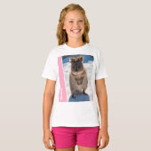 Quokka Cute Animal on the Beach Australia Pink T-Shirt (Vorne ganz)