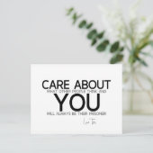 QUOTEN: Lao Tzu: Vorsicht bei dir Postkarte (Stehend Vorderseite)