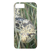 R4 Bull Snake im Gras Case-Mate iPhone Hülle (Rückseite)