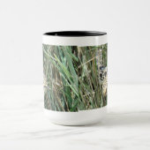 R4 Bullenschlange im Gras Tasse (Zentrum)