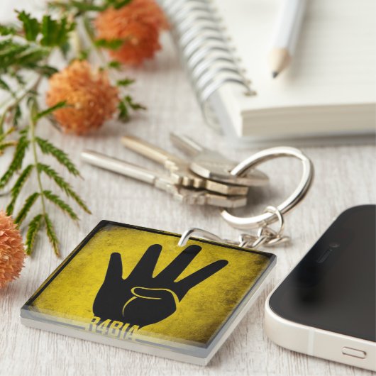 R4BIA SCHLÜSSELANHÄNGER (Vorderseite rechts)