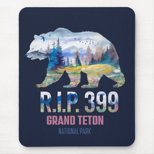 R.I.P. 399 The Queen of the Tetons Bear Mousepad (Vorne)