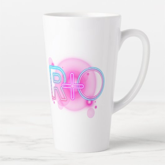 R & O (Riz & Lady O) Mystic Podcast Hosts Milchtasse (Rechts)