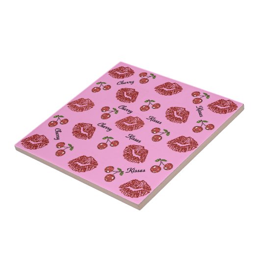 RAB Rockabilly Cherry Kisses auf Pink Fliese (Seite)