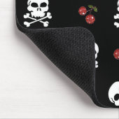 RAB Rockabilly Skulls and Cherries on Black Mousepad (Ecke)