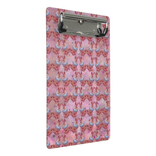 Rabbit named Ladybug Mini Klemmbrett (Schrägansicht)