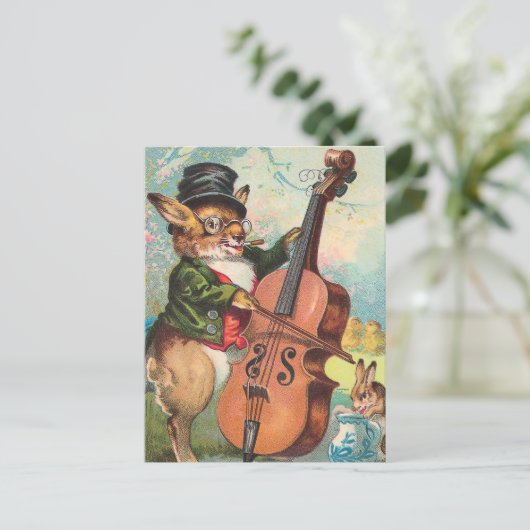 "Rabbit Playing the Cello" Vintage Postkarte (Stehend Vorderseite)