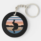 Rabbit Retro Sunset Schlüsselanhänger (Rückseite)