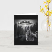 Rabbit Selfie With Ufo - Funny Bunny Graphic Alien Karte (Gelbe Blume)