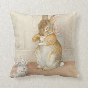 Rabbit Tee Party - Beatrix Potter Kissen