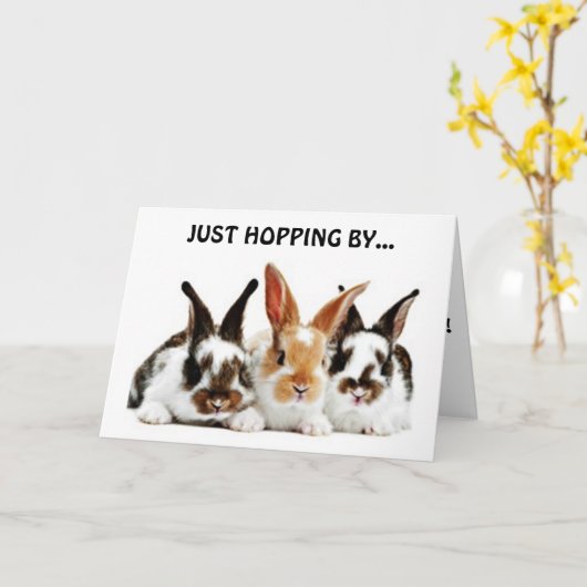 RABBITS HOFFNEN, UM IHNEN EINEN GLÜCKLICHEN GEBURT KARTE (Gelbe Blume)