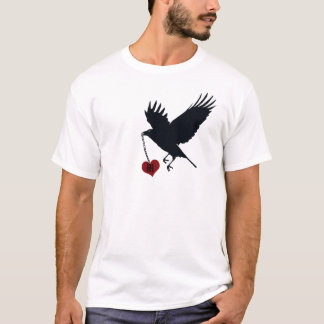 Rabe, der weg mit Mongramed Herzen fliegt T-Shirt