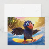 Rabe surft im tropischen Paradies mit Palmen Postkarte (Vorne/Hinten)