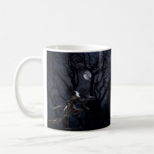 Rabe und Rattenskelett im Mondlicht Kaffeetasse