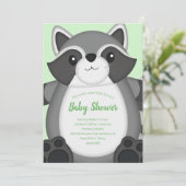 Raccoon Baby Dusche Grün Einladung (Stehend Vorderseite)