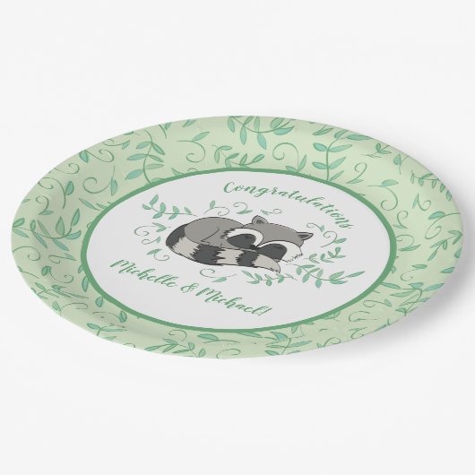 Raccoon Baby Dusche Pappteller (Schrägansicht)