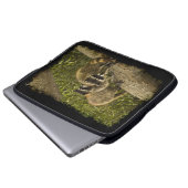 Raccoon Black Edge Laptopschutzhülle (Vorne Knopf)