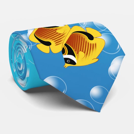 Raccoon Butterflyfish in Bubbly Water Krawatte (Gerollt)