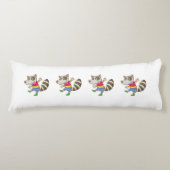 Raccoon-Cartoon Seitenschläferkissen (Vorderseite)