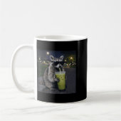 Raccoon drinking iced matcha latte funny animal kaffeetasse (Links)