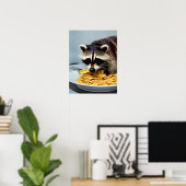 Raccoon Eating Spaghetti Poster (Heimbüro)