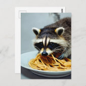 Raccoon Eating Spaghetti Postkarte (Vorne/Hinten)