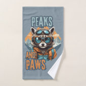 Raccoon Goggles and Peaks Artwork Badhandtuch Set (Handtuch)