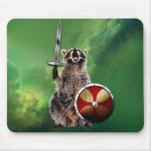 Raccoon im Weltraumschild Schwert Niedlich lustig Mousepad (Vorne)