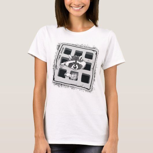 Raccoon in Grate Illustration stecken T-Shirt (Vorderseite)