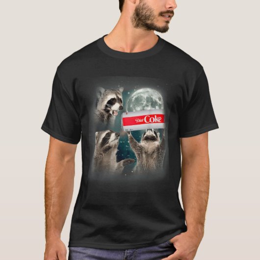 Raccoon Meme 3 Racoons Howling At Moon Funny Weird T-Shirt (Vorderseite)