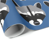 Raccoon mit traurigen Augen Geschenkpapier (Rolleneckpunkt)