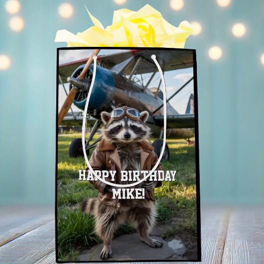 Raccoon Pilot Airplane Funny Photo Birthday Custom Mittlere Geschenktüte