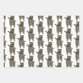 Raccoon Realm: Whimsical Woodland Gift Wrap Geschenkpapier Set (Vorderseite)