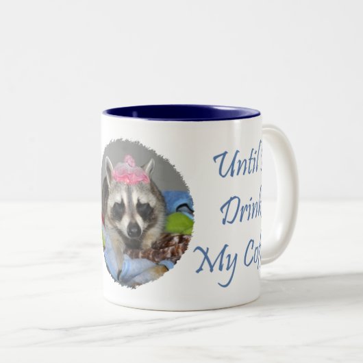 Raccoon-Schlafenkaffee-Tasse Zweifarbige Tasse (VorderseiteRechts)