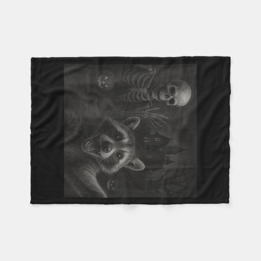 Raccoon Selfie With Skeleton Funny Raccoon Hallowe Fleecedecke (Vorderseite (Horizontal))