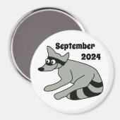 Raccoon, September 2024 Magnet (Vorderseite/Rückseite)