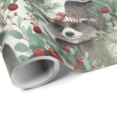 Raccoon TrageHat umgeben von Pflanze Weihnachten Geschenkpapier (Rolleneckpunkt)